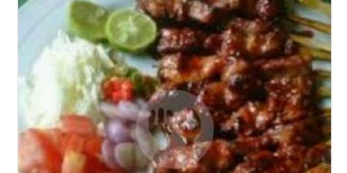 Sate Kambing Podomoro: Rasa yang Menggoda di Jantung Cilacap